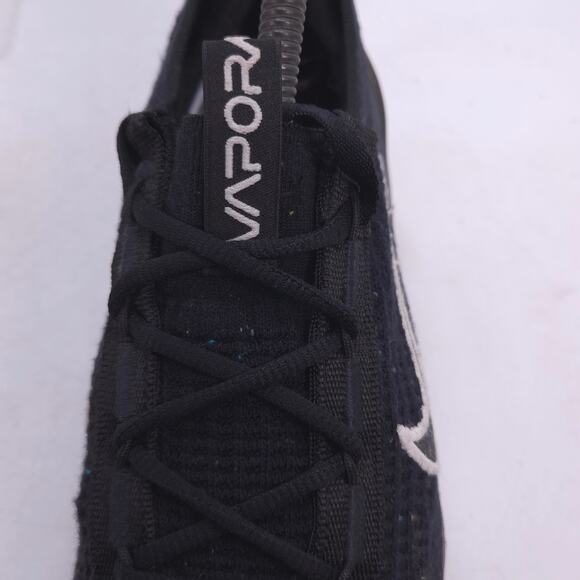 Nike Air Vapormax 2021 Athletic Running Shoe Womens Size 6.5 DC4112-002 Black - Picture 9 of 10